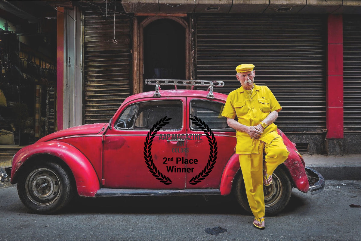 Abu Zakkour, known as the Yellow Man of Aleppo, photographed by Laurin Strele.