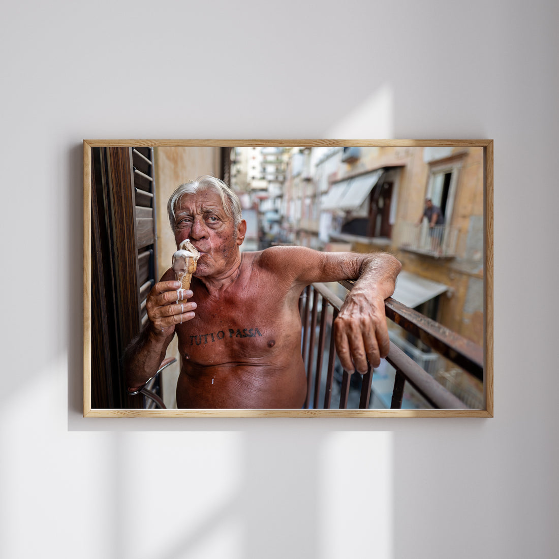 Tutto Passa, Naples — Neapolitan balcony portrait photographed by Laurin Strele