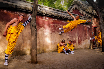 Flying Wall — Shaolin monk photographed by Laurin Strele in China