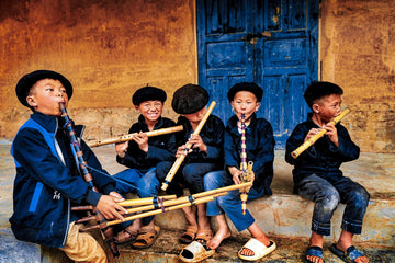 Ha Chiang Boyband — fine art photograph by Laurin Strele
